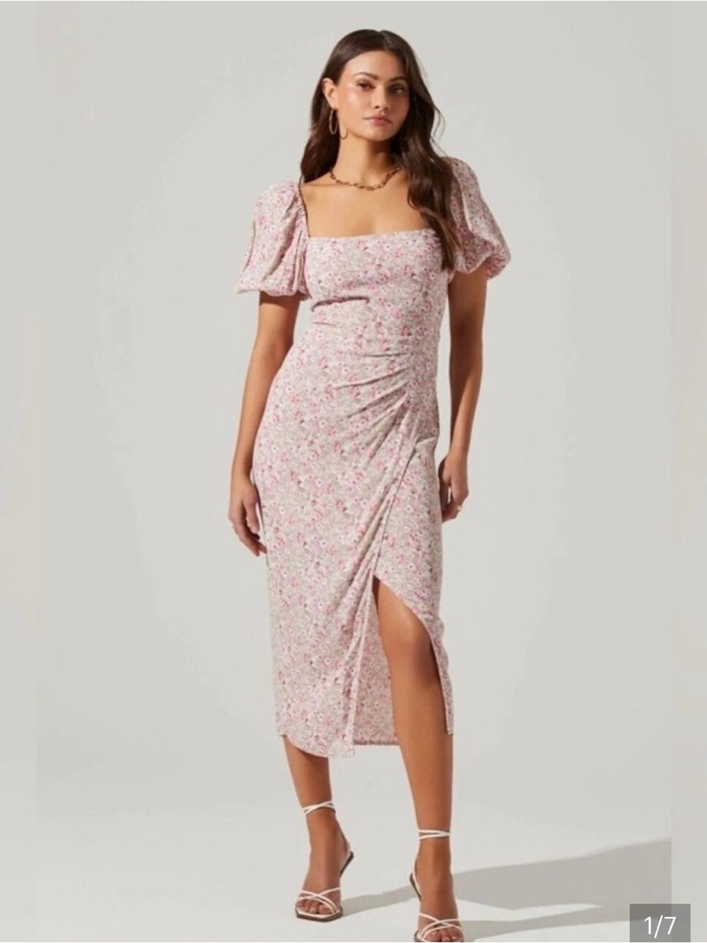 ASTR the Label Square-Neck Pink Floral Midi Dress with Puff Sleeves
